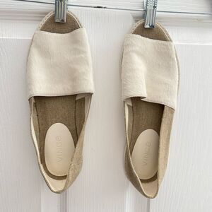 Vince Women's Italian calfskin Cream/white espadril Slip-On Shoes size 9.5